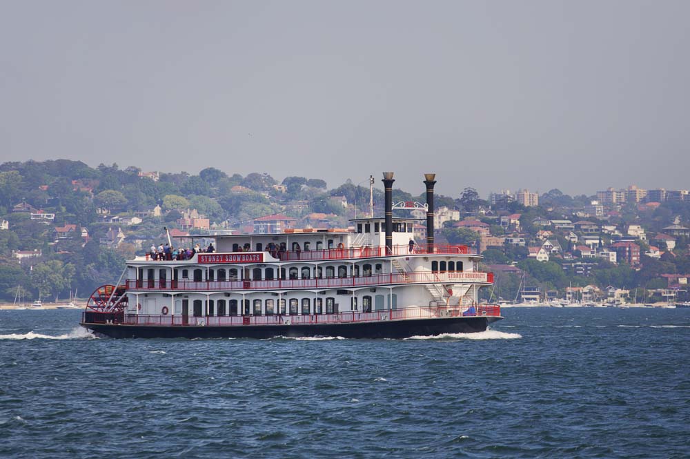 Sydney Showboats - Best Sydney Harbour cruises